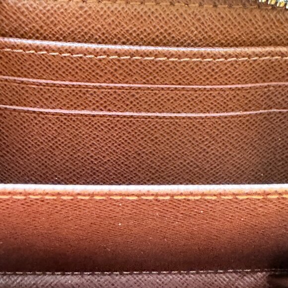 LOUIS VUITTON M60067 Monogram Zippy Coin Purse - Picture 3 of 8